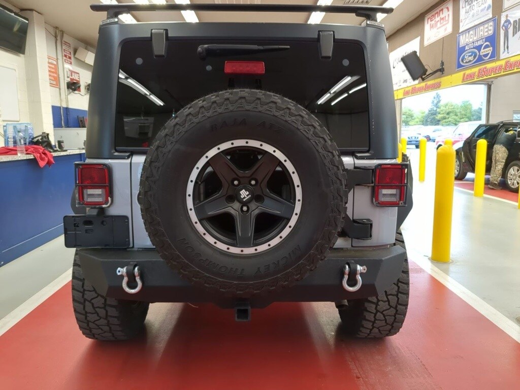 2016 Jeep Wrangler Unlimited Sport photo 3