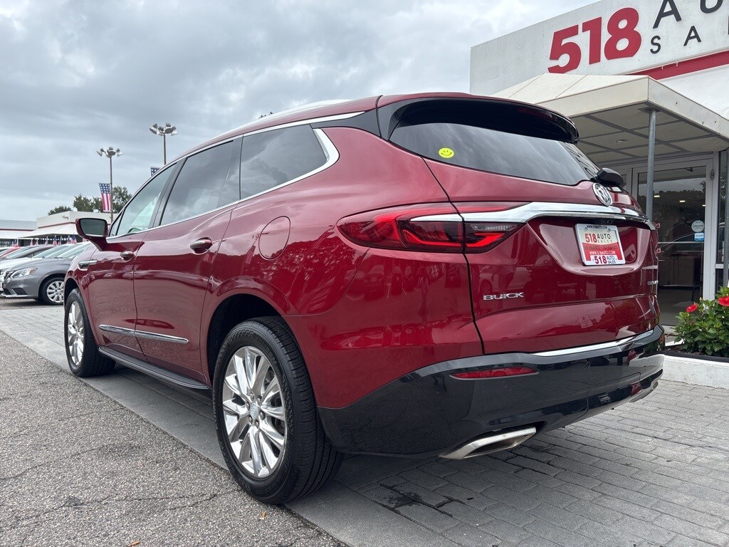 2018 Buick Enclave Premium photo 3