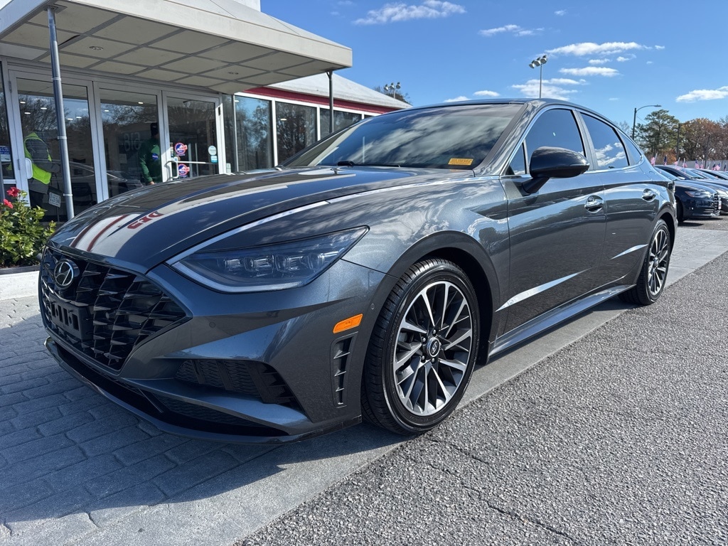 Used 2022 Hyundai Sonata Limited Sedan