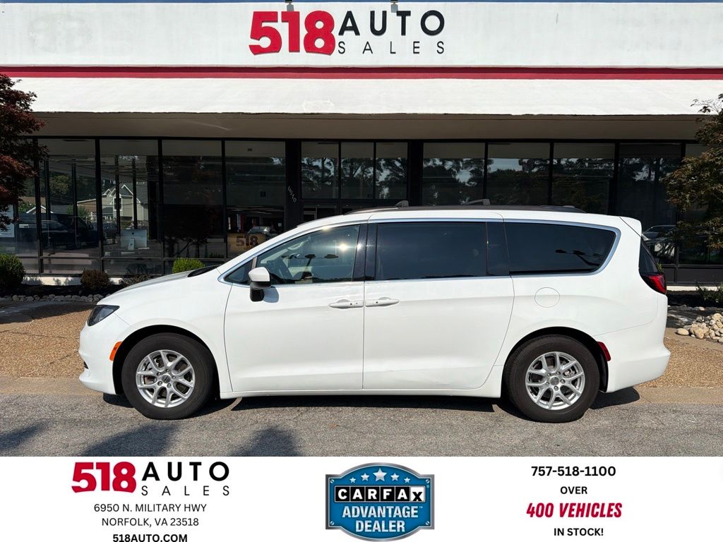2021 Chrysler Voyager LXI