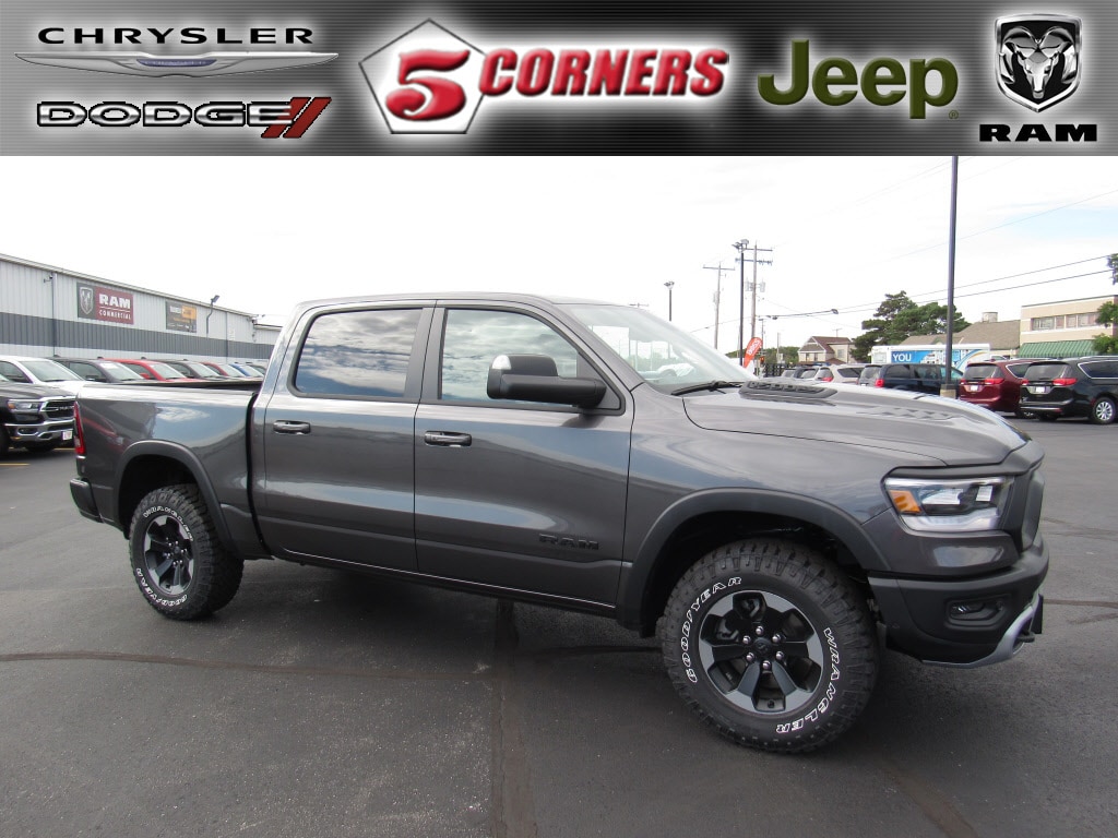5 Corners Dodge Chrysler Jeep Ram Cedarburg WI, New & Used Cars
