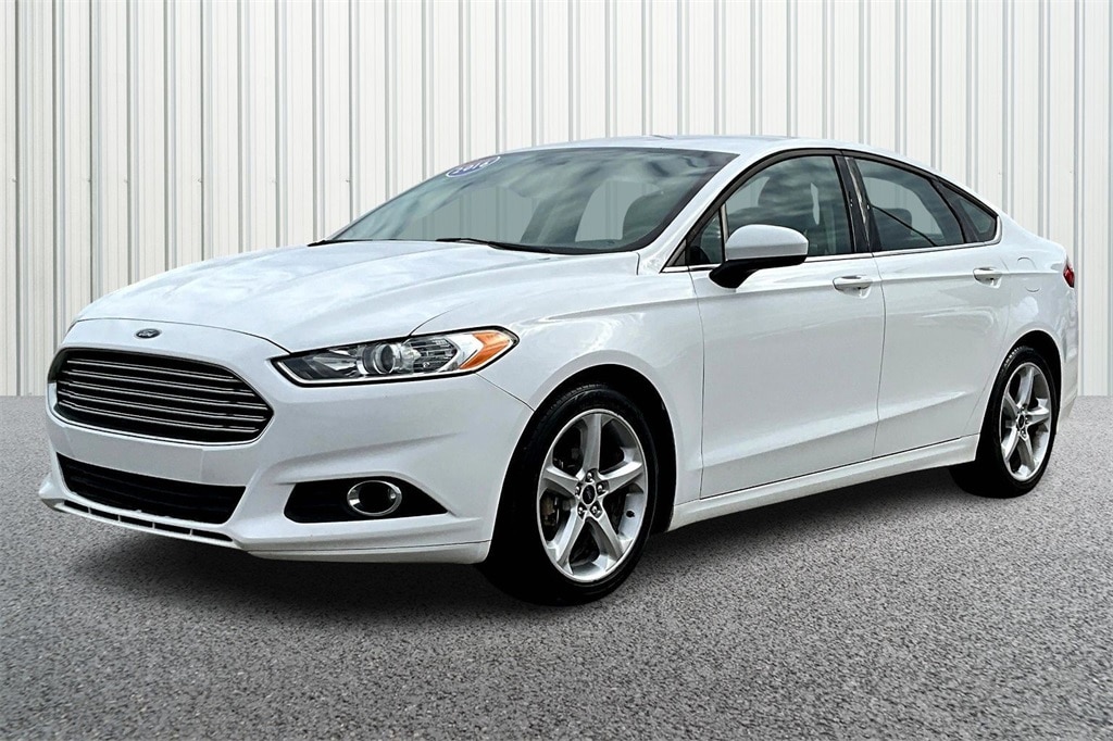Used 2016 Ford Fusion S Sedan