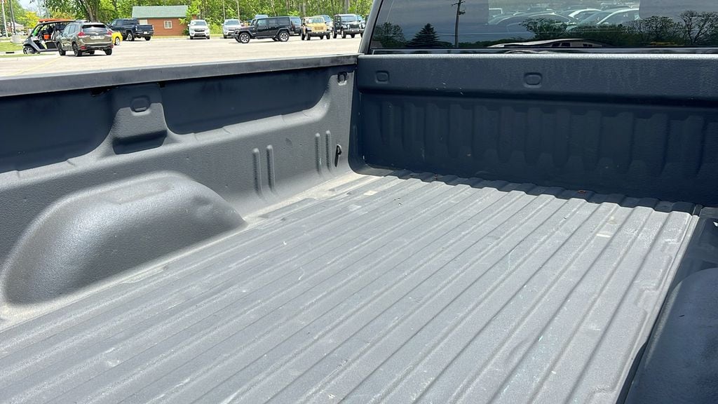 2015 Chevrolet Silverado 3500HD Work Truck - Photo 30