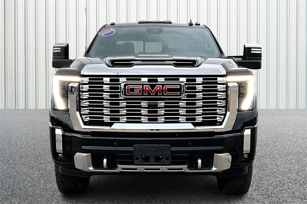 Used 2024 GMC Sierra 2500 HD Denali Truck Crew Cab