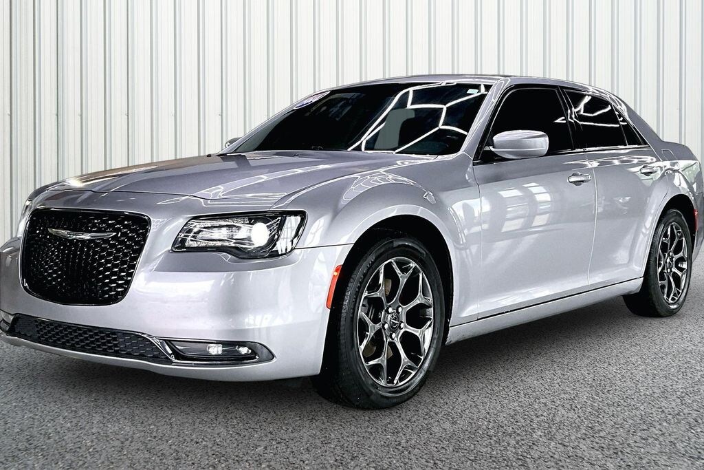 Used 2018 Chrysler 300 S Sedan