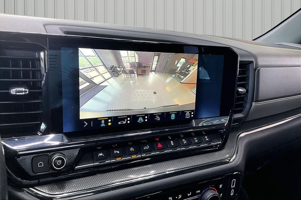 2023 Chevrolet Silverado 1500 ZR2 - Photo 14