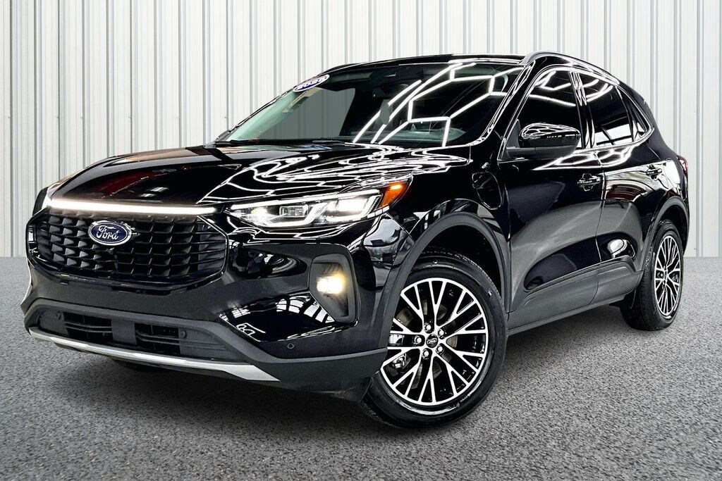 Used 2025 Ford Escape PHEV SUV