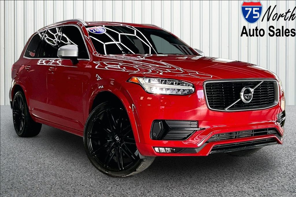 2016 Volvo XC90 T6 AWD R-Design's photo