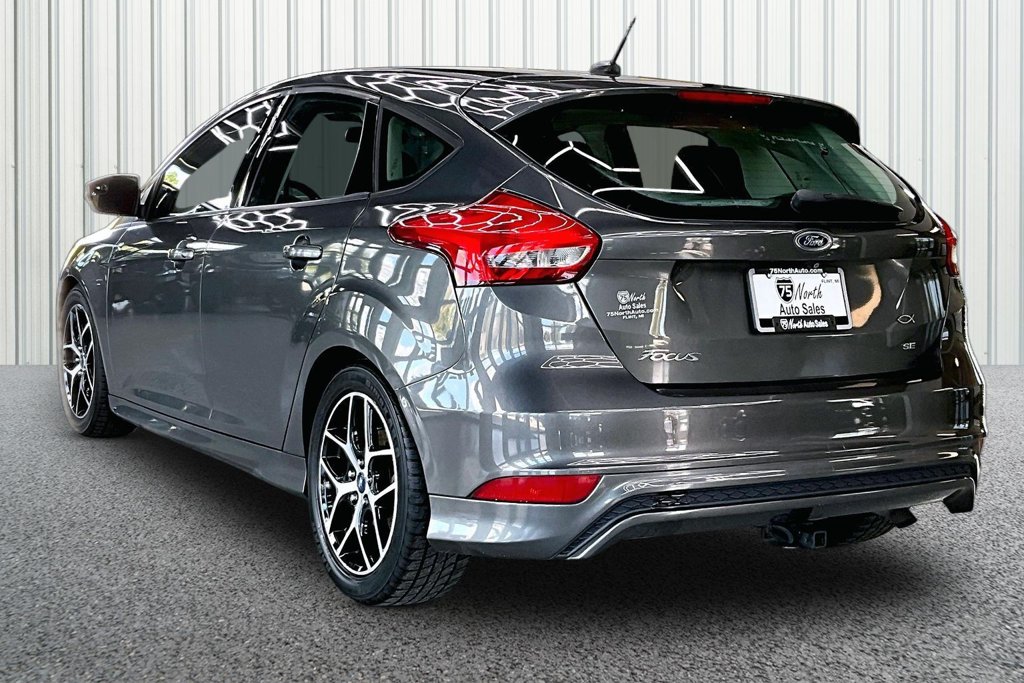 Used 2016 Ford Focus SE Hatchback