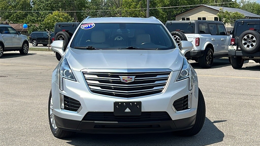 2017 Cadillac XT5 Base photo 3