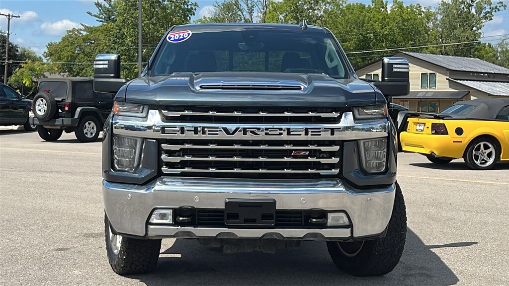 2020 Chevrolet Silverado 2500HD LTZ photo 3