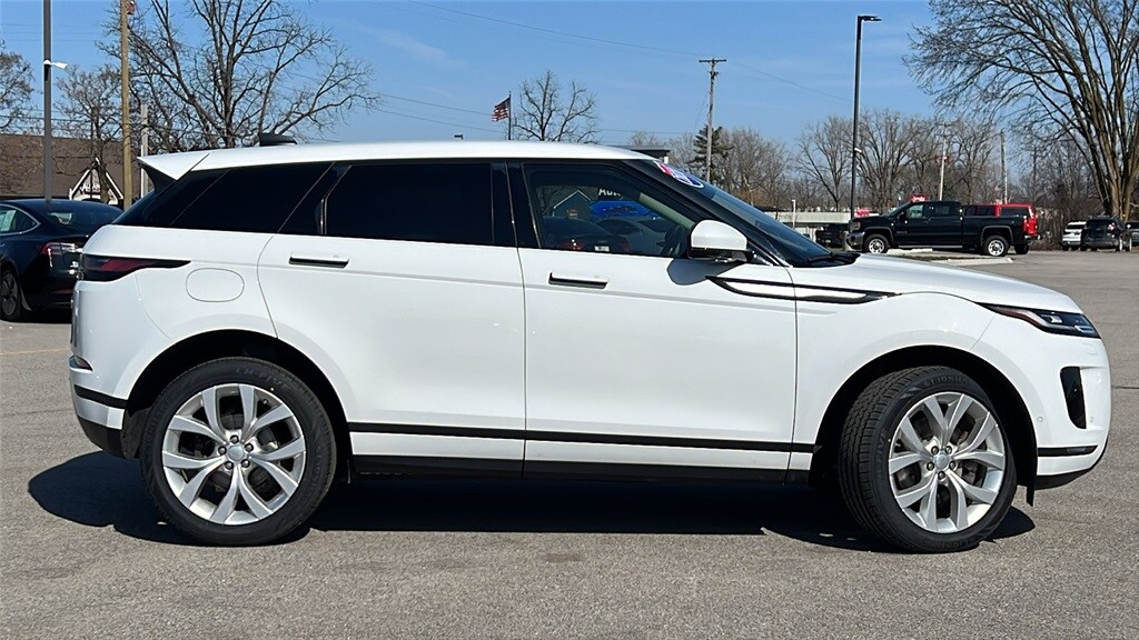 2020 Land Rover Range Rover Evoque SE photo 4