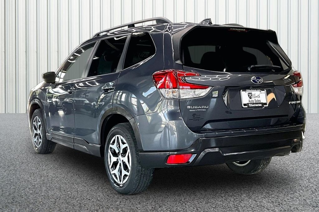 Used 2021 Subaru Forester Premium SUV
