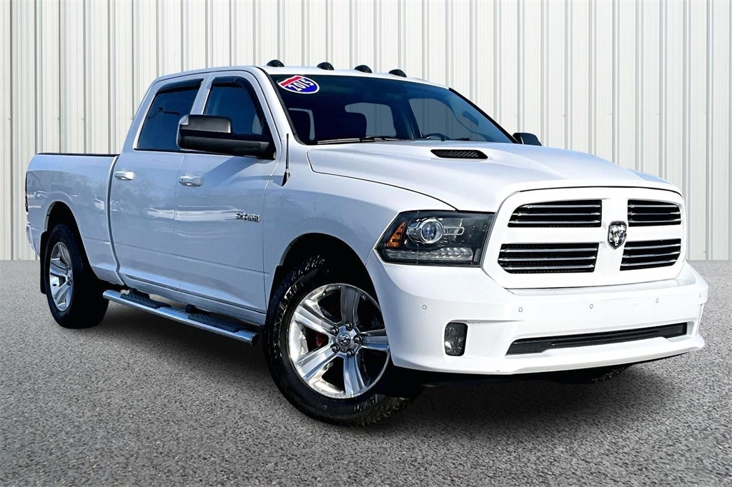 2015 RAM Ram 1500 Sport's photo