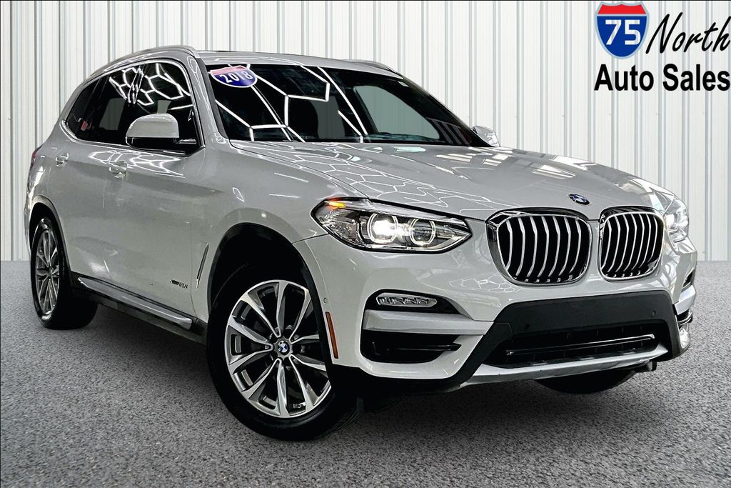 2018 BMW X3 xDrive30i's photo