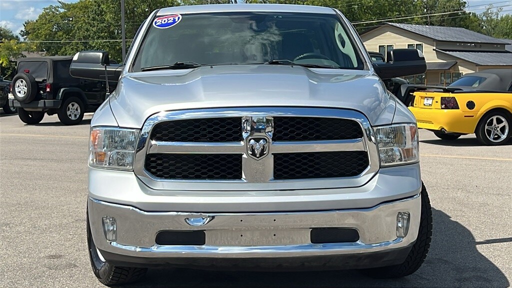 2017 Ram 1500 Tradesman Express photo 3