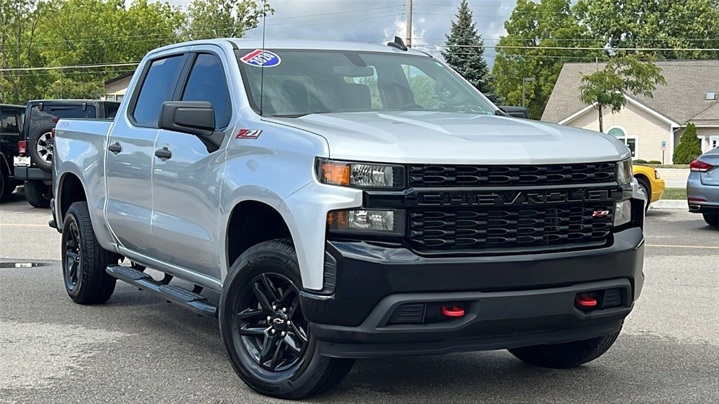 2020 Chevrolet Silverado 1500 Custom Trail Boss photo 2