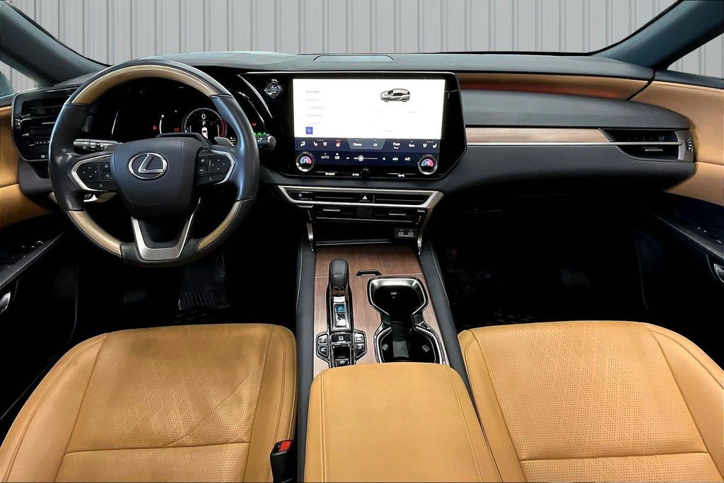 2024 Lexus RX 350 - Photo 7