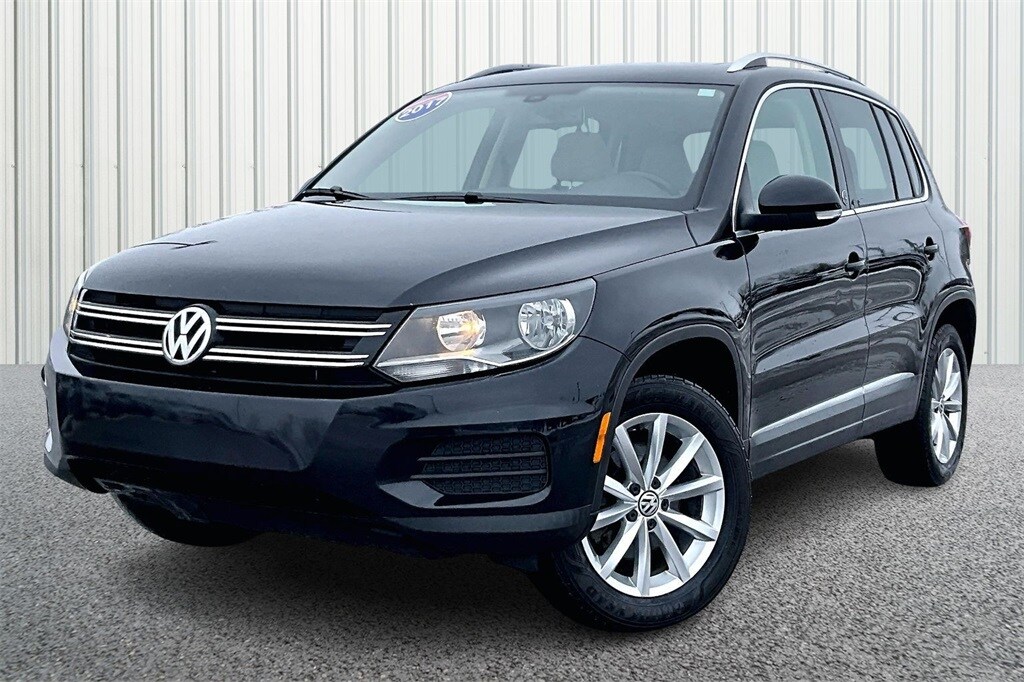 Used 2017 Volkswagen Tiguan 2.0T Wolfsburg Edition 4MOTION SUV
