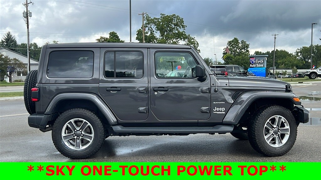 2020 Jeep Wrangler Unlimited Sahara photo 4