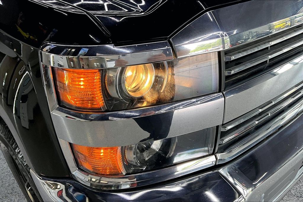 2015 Chevrolet Silverado 3500HD Work Truck - Photo 25