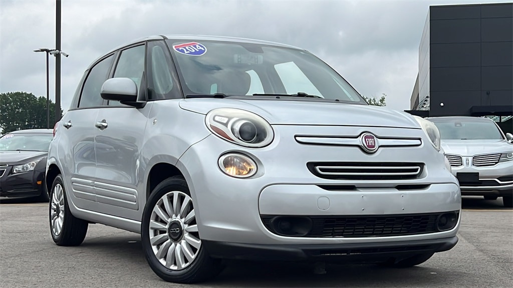 Used 2014 FIAT 500L Easy with VIN ZFBCFABH6EZ028380 for sale in Flint, MI