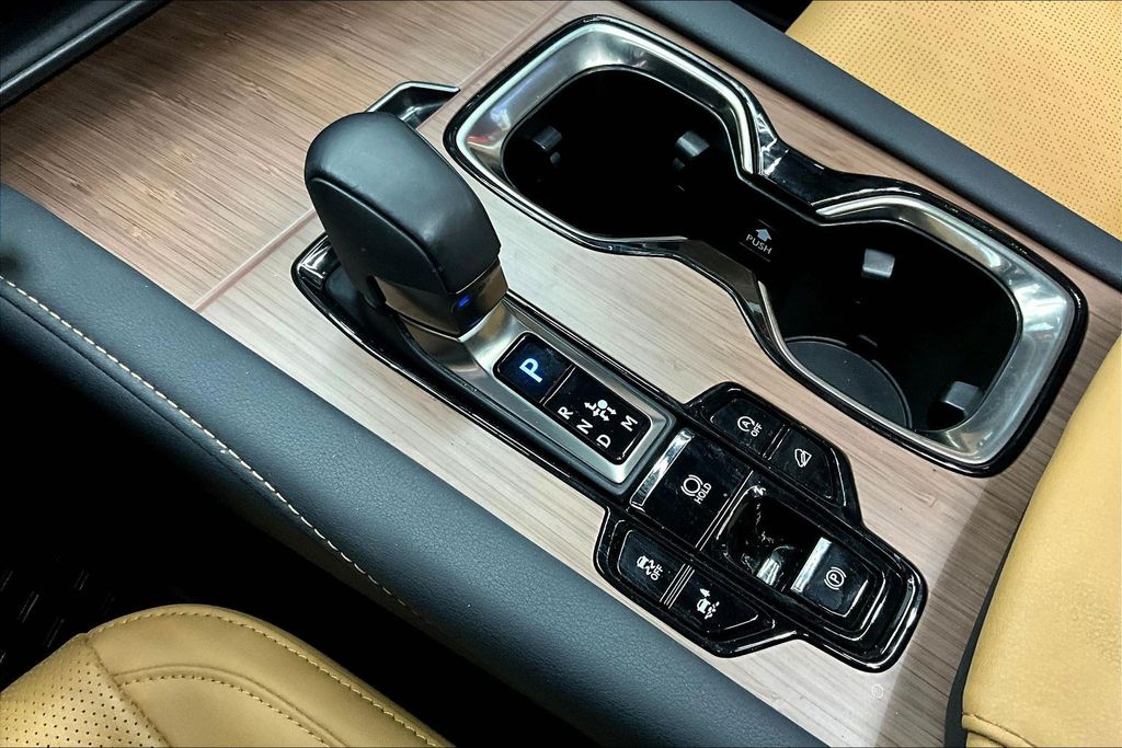 2024 Lexus RX 350 - Photo 16