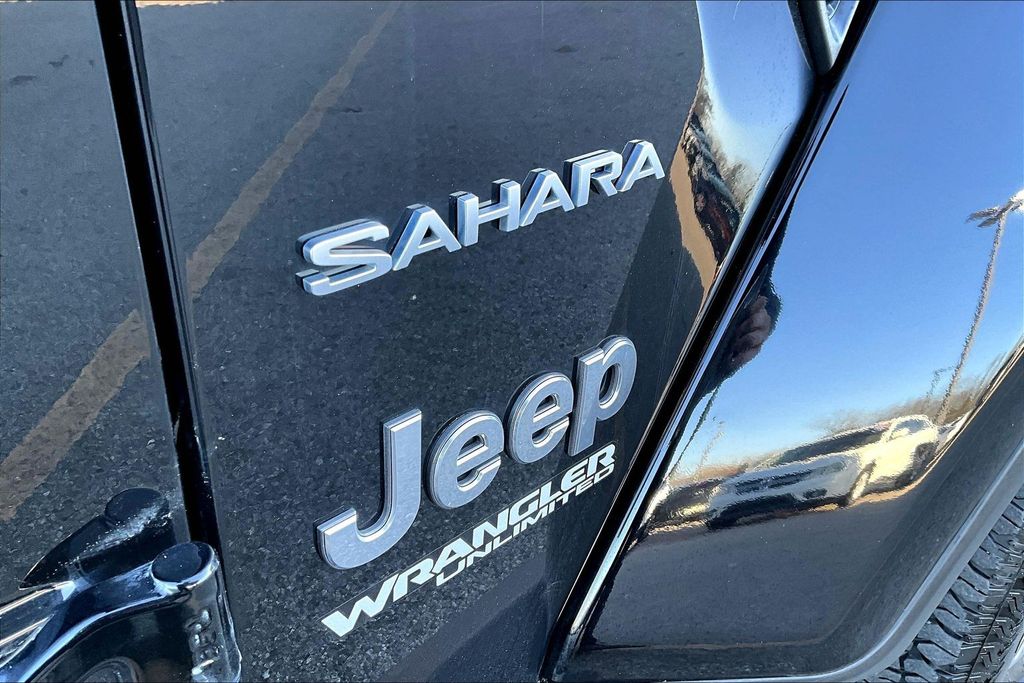 2021 Jeep Wrangler Unlimited Sahara - Photo 24