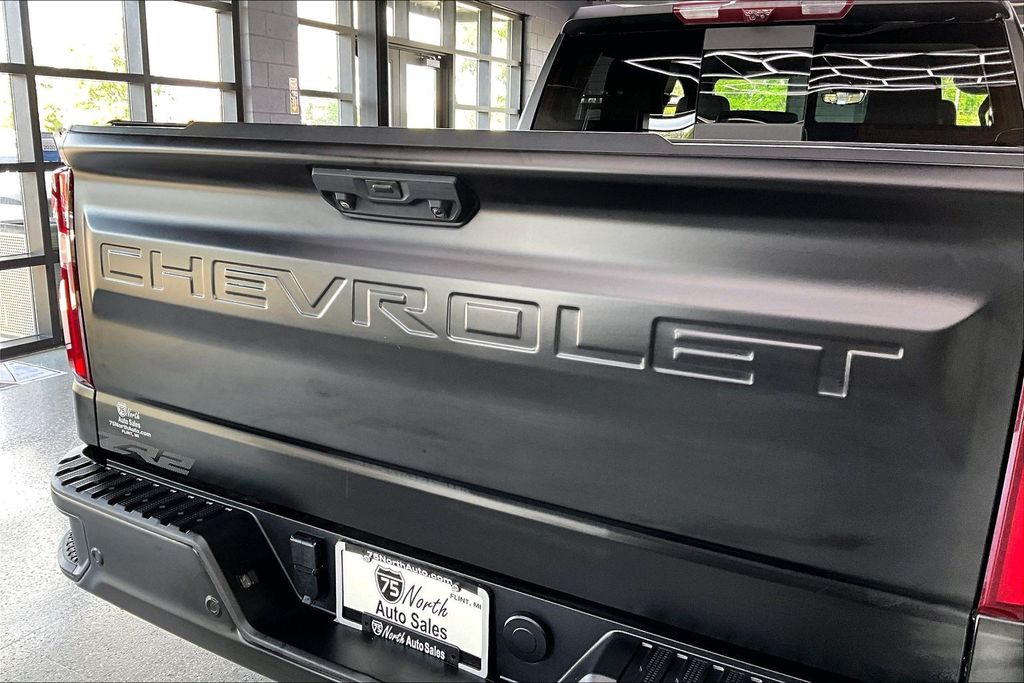 2023 Chevrolet Silverado 1500 ZR2 - Photo 26