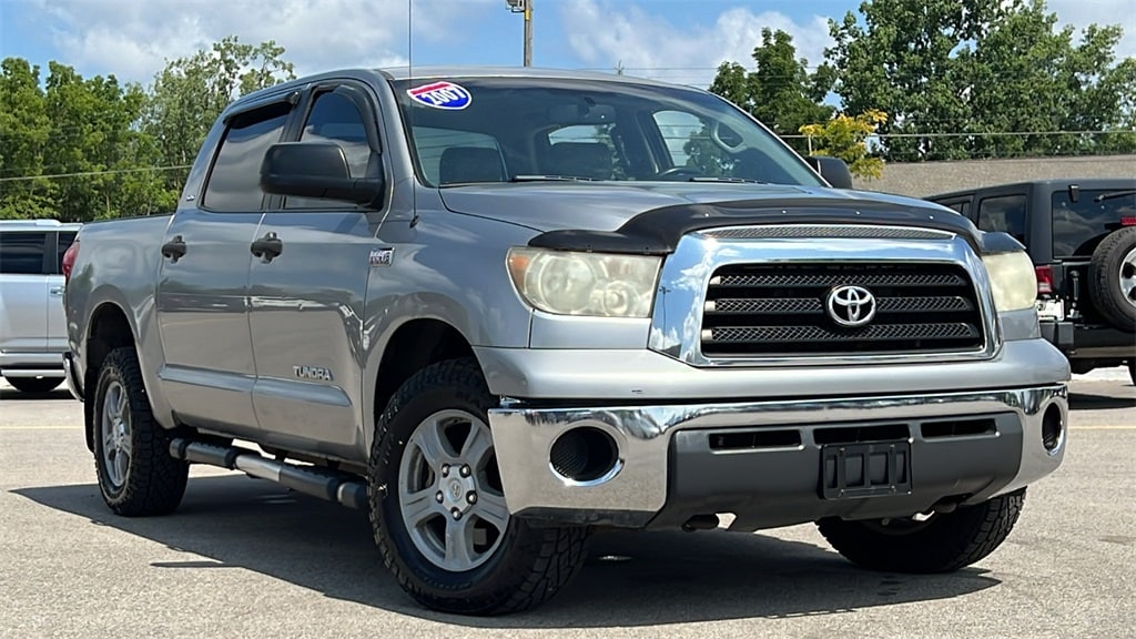 Used 2007 Toyota Tundra SR5 with VIN 5TBDV54117S473912 for sale in Flint, MI
