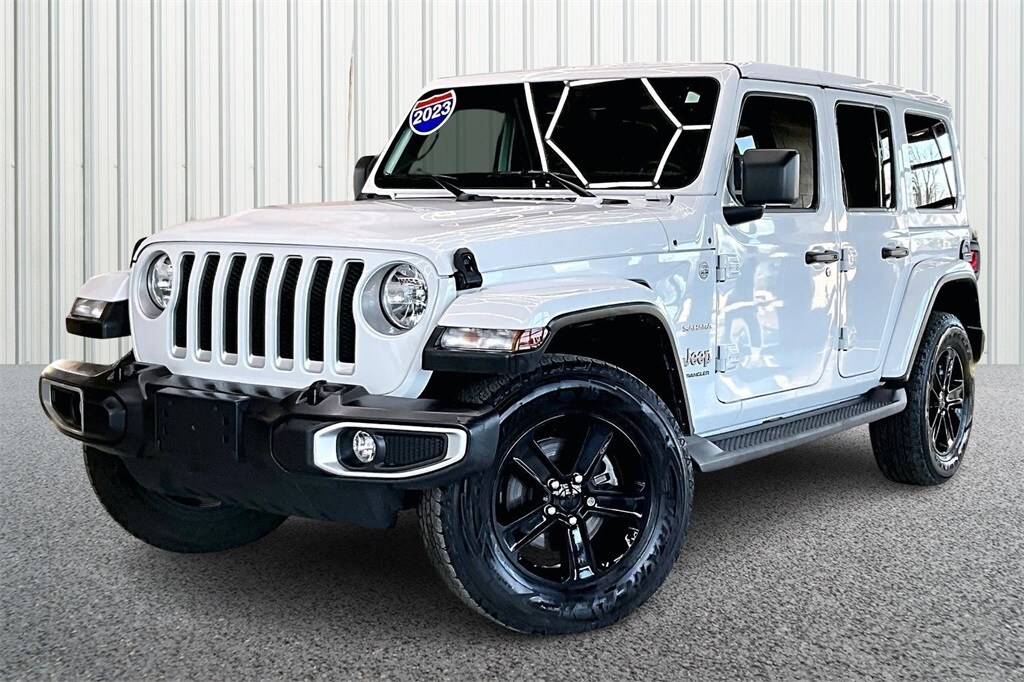 Used 2023 Jeep Wrangler 4-DOOR SAHARA 4X4 SUV