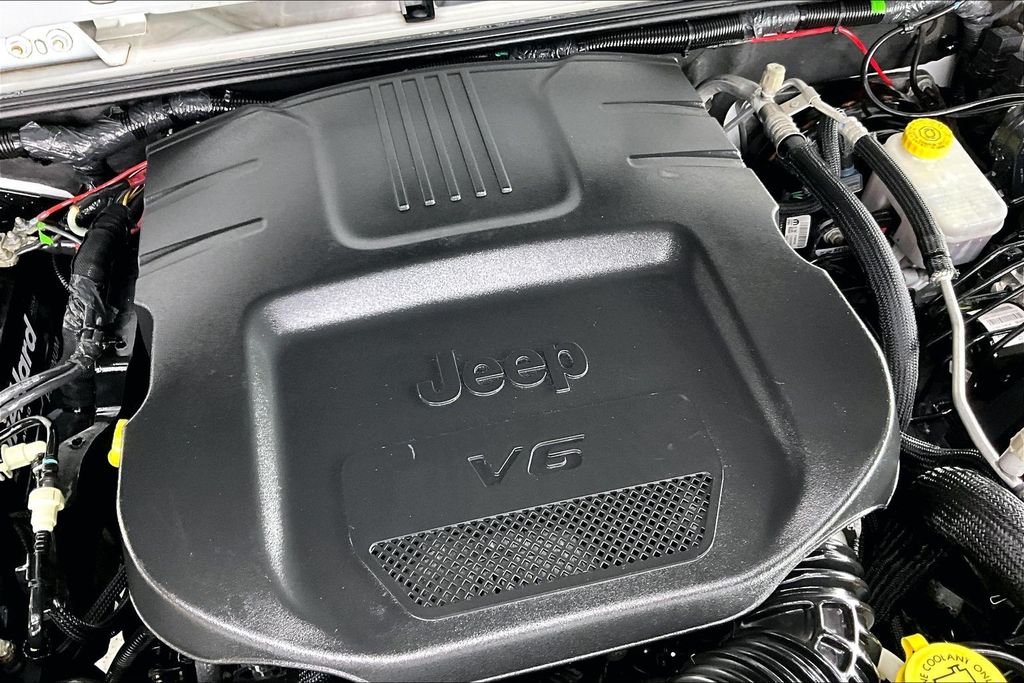 2018 Jeep Wrangler JK Unlimited Altitude - Photo 32