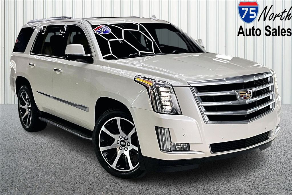 2015 Cadillac Escalade AWD Luxury's photo