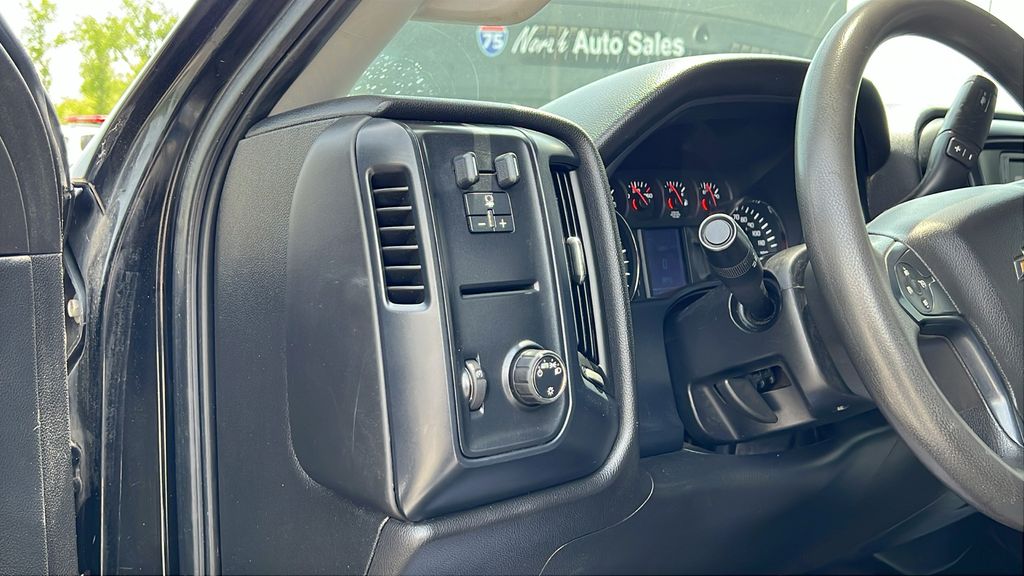 2015 Chevrolet Silverado 3500HD Work Truck - Photo 13