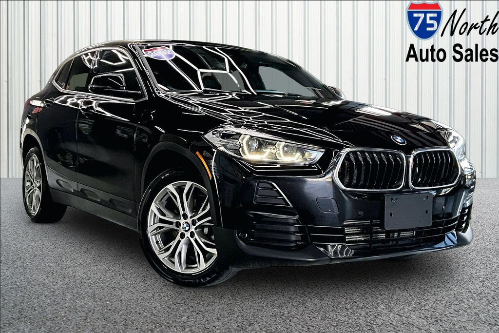 2022 BMW X2 xDrive28i's photo