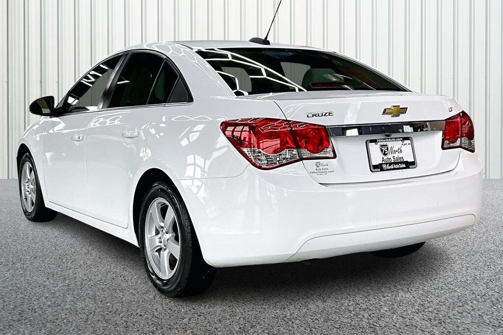 Used 2015 Chevrolet Cruze 1LT Auto Sedan