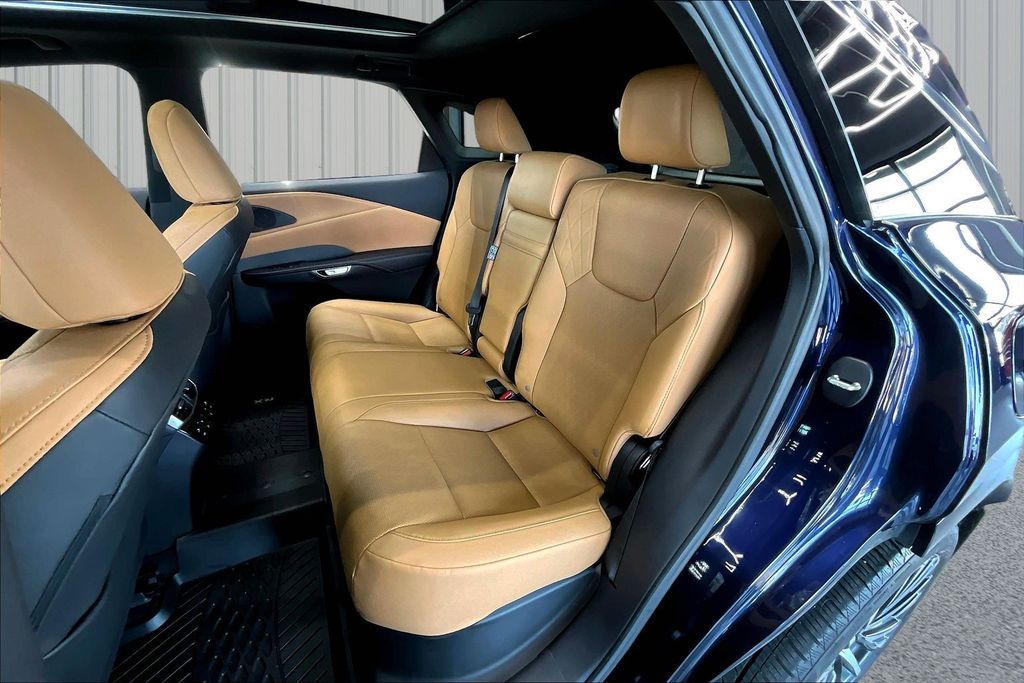 2024 Lexus RX 350 - Photo 22