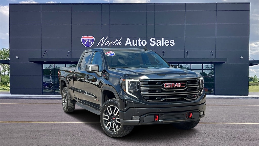 2022 GMC Sierra 1500 AT4's photo