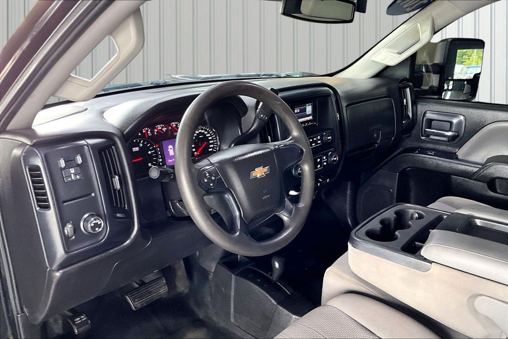 2015 Chevrolet Silverado 3500HD Work Truck - Photo 13