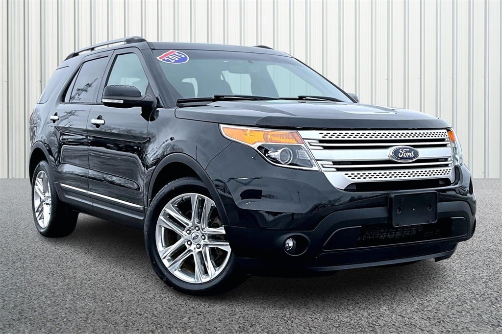 2015 Ford Explorer XLT's photo