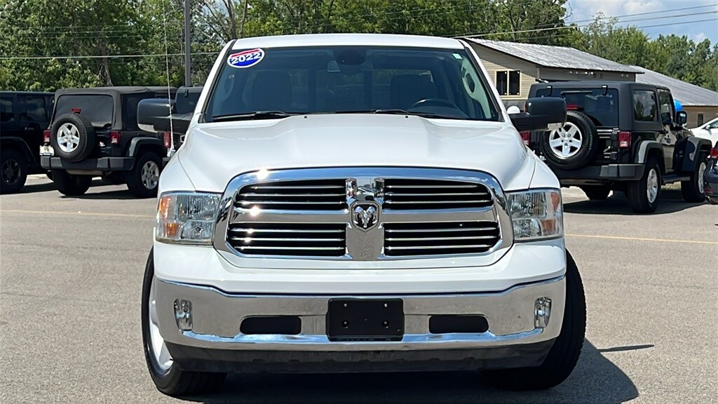 2022 Ram 1500 Classic SLT photo 2