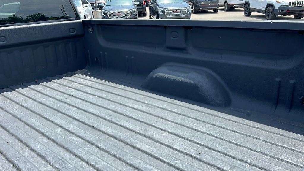 2015 Chevrolet Silverado 3500HD Work Truck - Photo 29