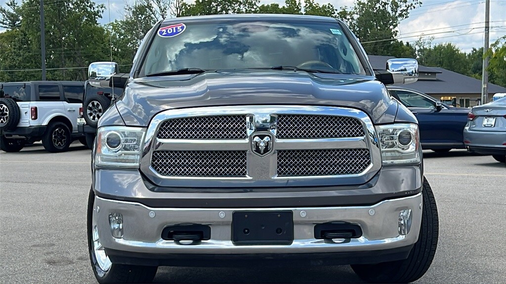 2015 Ram 1500 Longhorn photo 3