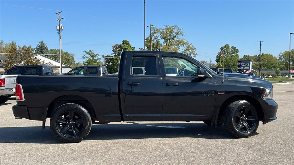 2016 Ram 1500 Sport photo 3