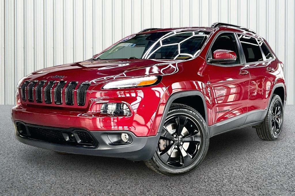 Used 2016 Jeep Cherokee Limited 4x4 SUV