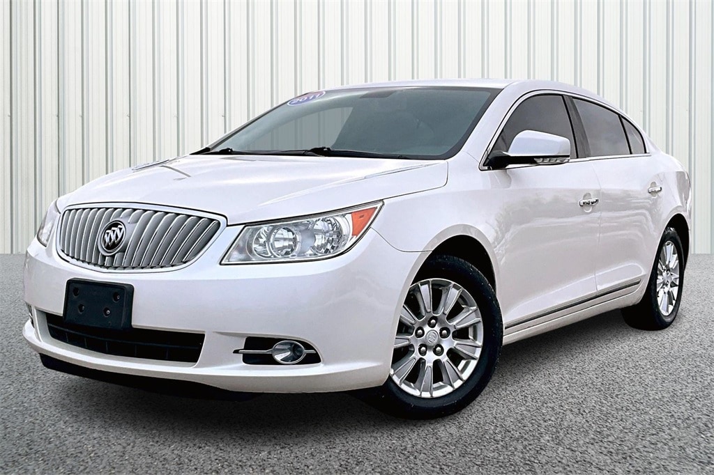 Used 2011 Buick LaCrosse CXL Sedan