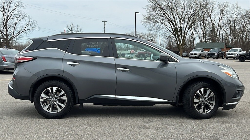 2017 Nissan Murano SV photo 4