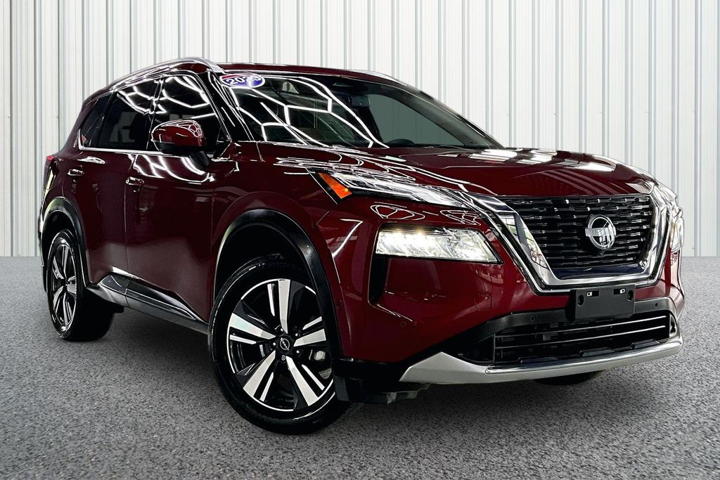 2023 Nissan Rogue Platinum AWD's photo