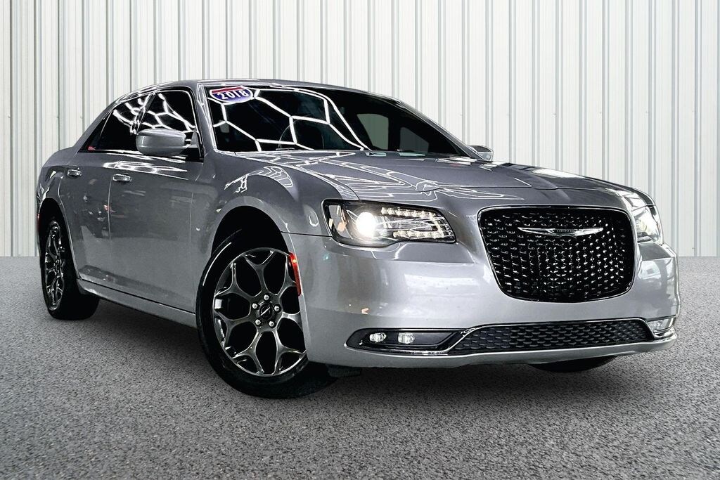 Used 2018 Chrysler 300 S Sedan