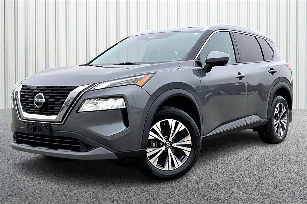 2021 Nissan Rogue SV photo 3